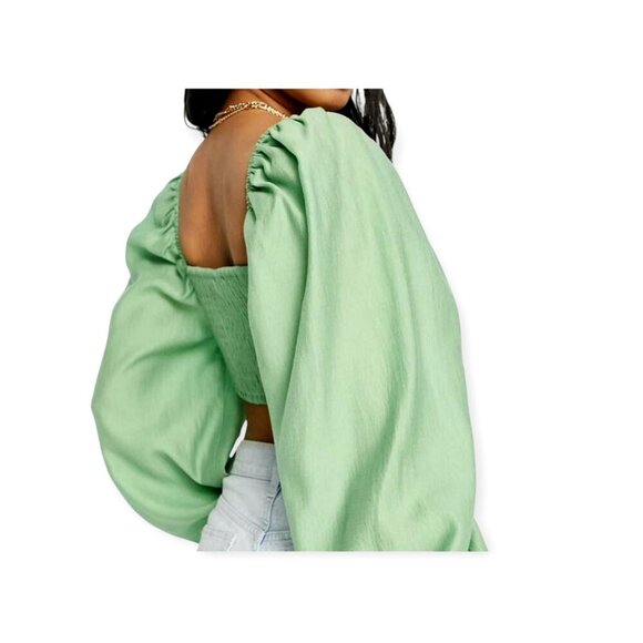 Ruched Cut-Out Croptop by Topshop Size 2 NWOT - Picture 6 of 16